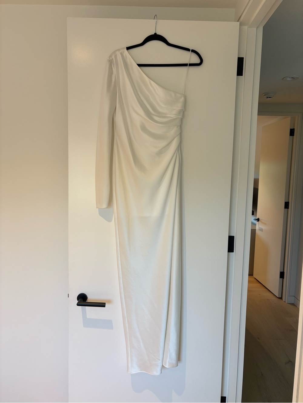 SANS FAFF One-Shoulder White Dress